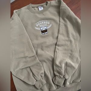 Men’s L Boubon Whiskey Embroidered Sweatshirt Tan